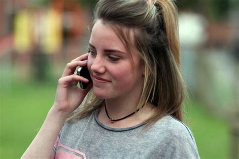 teenager s identity stolen and life taken over by vindictive thieves who pinched her iphone