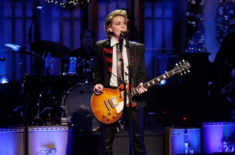 Snl Brandi Carlile Performs The Story You And Me On The Rock
