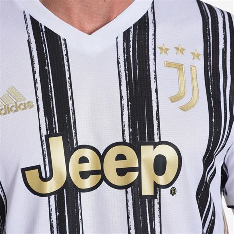 Personalize and buy on juventus official online store. Juventus Authentic Jersey 2020/2021: Home Kit adidas ...