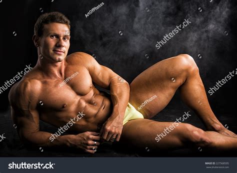 Attractive Shirtless Muscular Man Laying Down Foto Stock Shutterstock