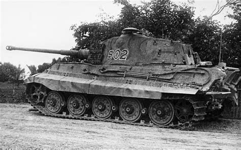 Captured Tiger II Tank With Zimmerit Of The Schwere Panzer Flickr
