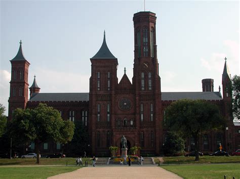 Smithsonian Institution Building, 