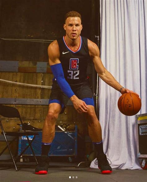 Blake griffin's basketball career has always been about getting the ball somewhere and coming to an actual place. Detroit Tax Officials Eye Blake Griffin's $171M Salary ...