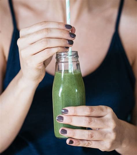 I Started Drinking A Detox Shake Every Day And This Is What Happened Detox Shakes How To