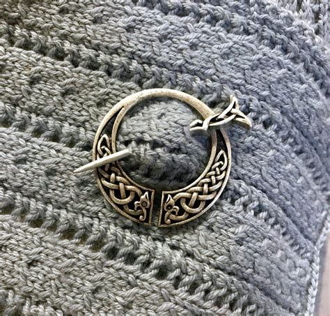 Celtic Knots Design Penannular Metal Shawl Pin Wire Work Jewelry