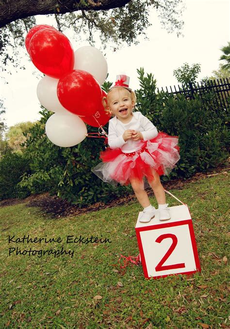 chloe s 2nd birthday photo session © katherine eckstein photography 2nd birthday pictures 2nd
