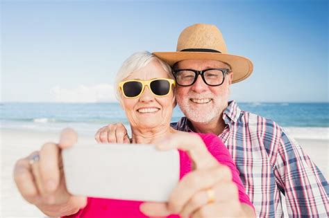 Premium Photo Senior Couple Taking Selfie