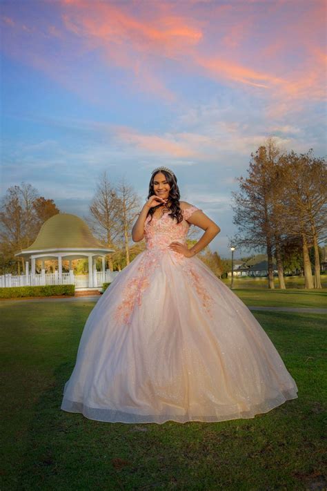 Photoshoot Shooting Sixteen Dress Poses Ideas Sweet Sixteen