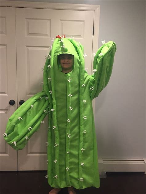 El wire in green and orange. Homemade cactus costume for Halloween | Cactus costume, Cactus costume diy, Diy costumes kids