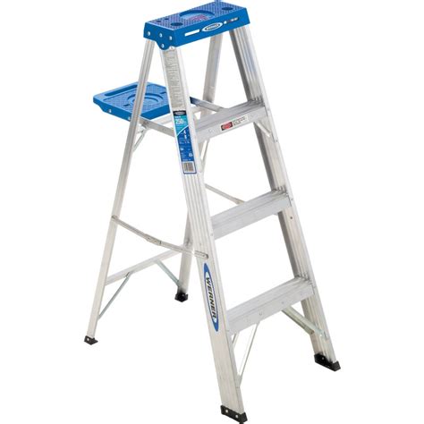 Werner 4 Ft Aluminum Step Ladder With 250 Lb Load Capacity Almandoz