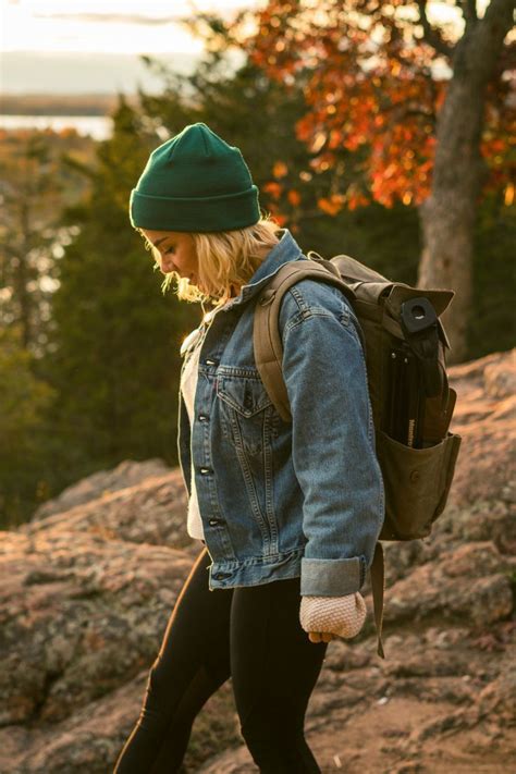 Hipster Hiking Outfit Beanie And A Backpack Fall Look For Outdoor