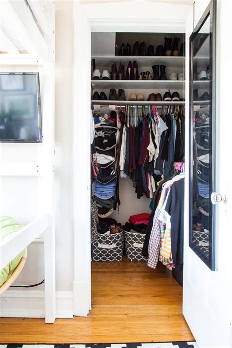 Both organized and beautiful, everything has it's proper place. Closet Storage Ideas - Small Closet Organization ...