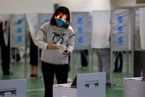 Polls Open In Taiwans Critical Elections Watched Closely By China