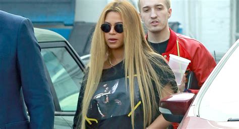Pregnant Beyonce Cradles Baby Bump During Casual Outing Beyonce