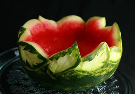 How To Carve A Watermelon Fruit Bowl Caladium Style Watermelon