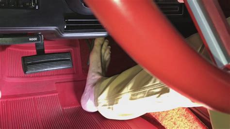Chrysler Gas Pedal Pumping Barefoot Youtube