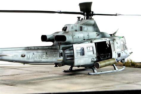 Kitty Hawk 80124 148 Uh 1y Venom Photo Feature Image 10