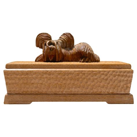 Hand Carved Decorative Wooden Keepsake Box With Animal Sculpture Lidded
