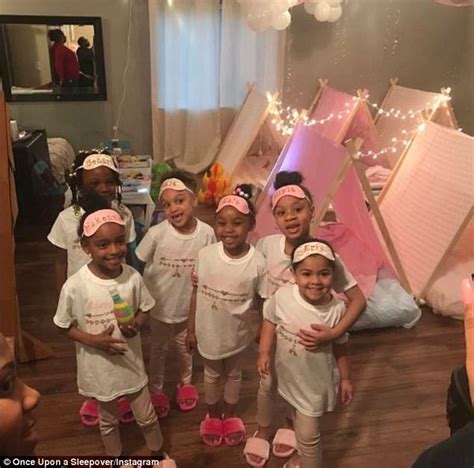 New York Girl Aged 5 Has Most Glamorous Sleepover Ever Daily Mail Online