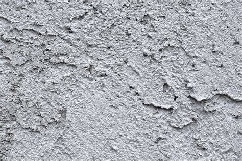 Dispersionsfarbe ist hingegen deutlich weniger atmungsaktiv, und verschließt den mineralischen putz. Rauputz Streichen Tipps