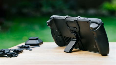 Deckmate Entire System Is A Swiss Army Knife Accessory That Mounts A