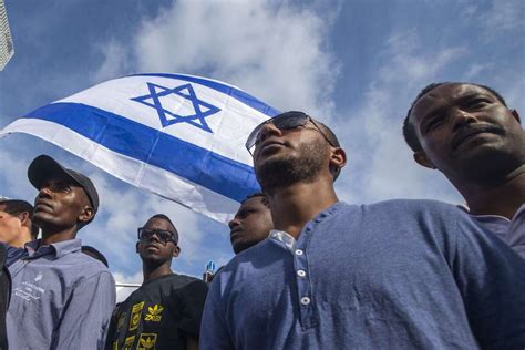 Violence Erupts As Ethiopian Israelis Protest Treatment By Police Los