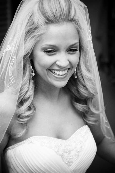 You will find beautiful prom hairstyles , layered haircuts , hairstyles for long hair , short haircuts for women , cute hairstyles , medium haircuts , cute updos for long hair. like her simple hairstyle bridal pictures | Simple wedding ...