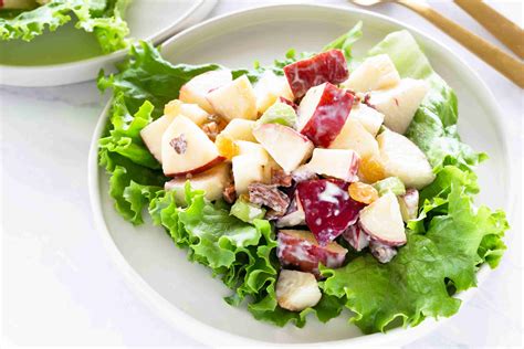 Apple Salad With Pecans And Raisins Recipe