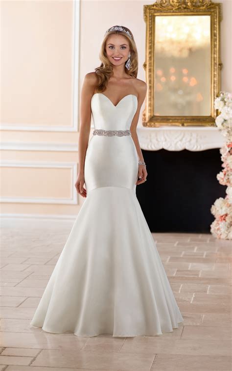 Simple And Elegant Wedding Dresses Top Review Simple And Elegant