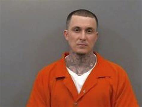 White Supremacist Gang Leader 1 Other Escape Arkansas Jail Ap News