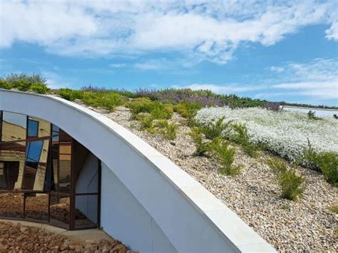 Steep Pitched Green Roofs Up To 35° Zinco Green Roof Systems