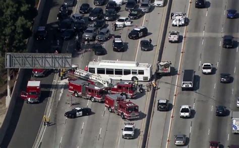 Los Angeles Highway Crash Injures At Least 25 Tdnews