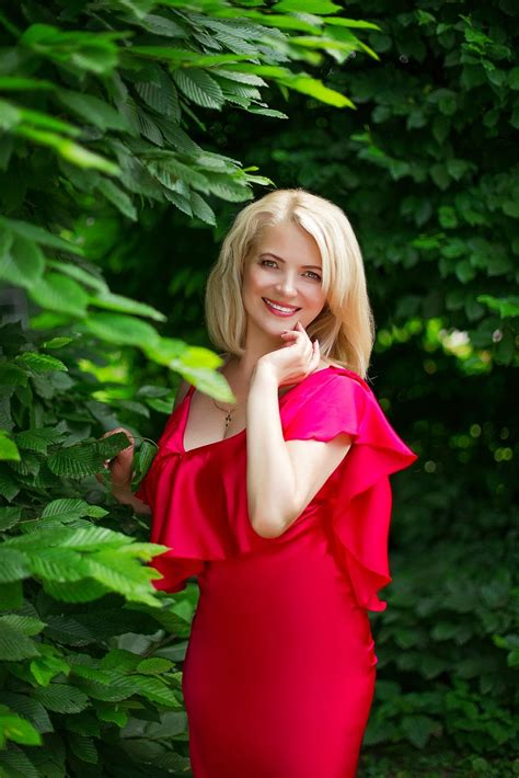 54 Yo Tatiana From Kharkiv Ukraine Green Eyes Blond Hair Id