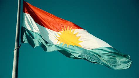 Council Head Calls On Kurdish Leaders To Defend Kurdistan Flag Case In