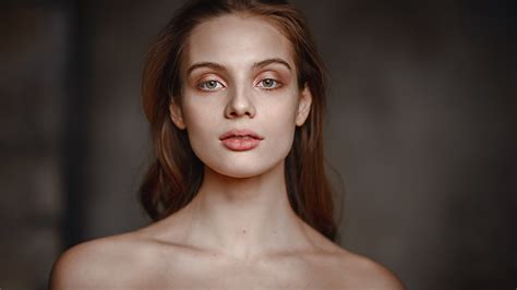 women model redhead portrait bare shoulders face wallpaper resolution 2000x1125 id 701303