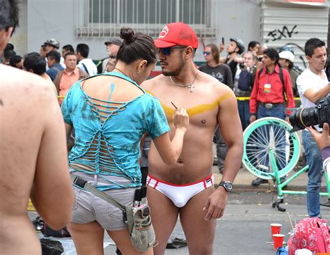 World Naked Bike Ride Ciudad De M Xico Wnbr Wnbrmx Wnbr Hot Sex