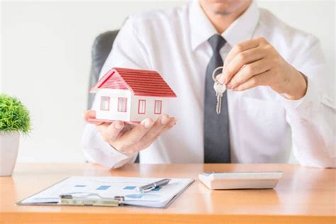 4 Reasons Why Nris Should Keep Investing In Real Estate In India