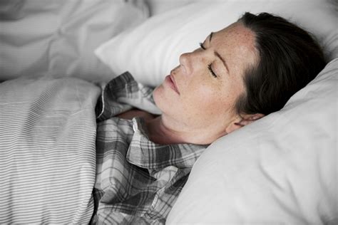 Snoring Vs Sleep Apnea Know When To Go See A Doctor