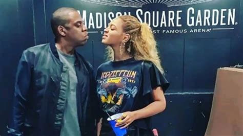 Beyonce Has Flirty Moment With Jay Z At Kanye Wests Concert See The Adorable Instagram