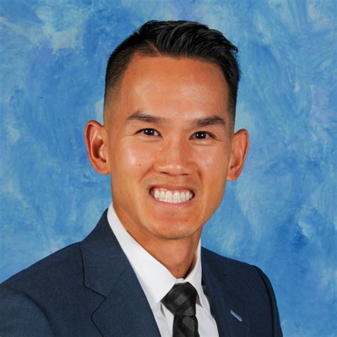 Alexander Nguyen Sports Medicine Physician Memorial Healthcare System Linkedin