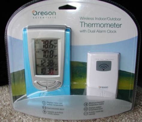 Oregon Scientific Wireless Indooroutdoor Thermometer And Alarm Clock