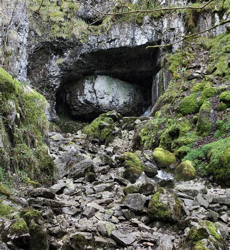 Great Douk Cave Entrance Souther Scales Chapel Le Dale Flickr