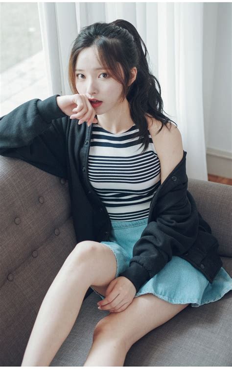 Light is not only an indispensable energy source required for human life, but also essential for appreciating and studying cultural properties. Kim Na Hee | pinkage ulzzang If longer skirt | 女の子モデル, ファッション