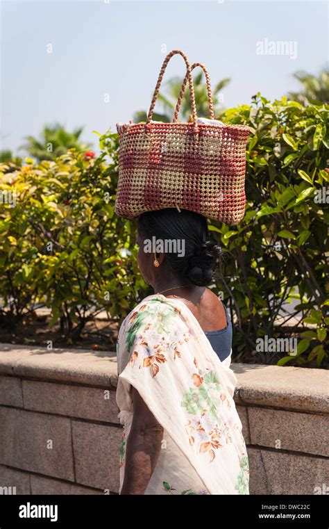 India Capital Tamil Nadu Chennai Madras South Southern Street Scene