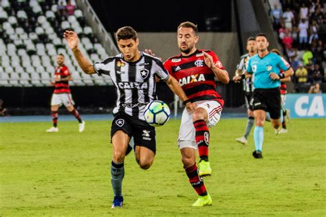 Os Gols De Botafogo 2x1 Flamengo Pelo Brasileirão 2018 Rádio Globo