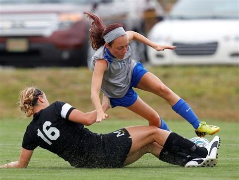 Philadelphia union homegrown quinn sullivan's spectacular bicycle kick against chicago fire fc was was the winner of at&t's goal of the week. Hannah Sullivan - Women's Soccer - Spalding University ...