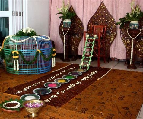 Kata kata ucapan selamat pagi merupakan hal yang lumrah yang sering orang ucapkan untuk mereka orang tersayang. Kenali: Tedak Siten, Tradisi Turun Tanah - DewiSundari.com