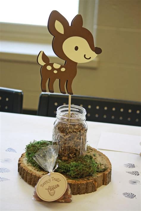 √ Woodland Friends Baby Shower Decorations