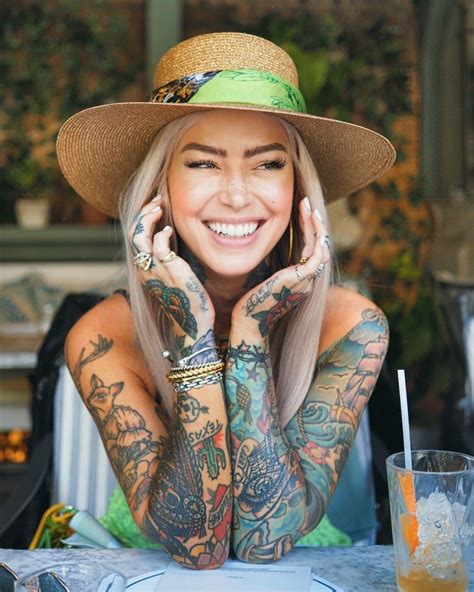 Hot Tattoos Body Art Tattoos Girl Tattoos Tattoos For Women Tattoed