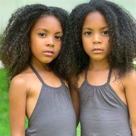 Growing Andglowing Mcclurintwins Natural Hair Styles Mcclure Twins